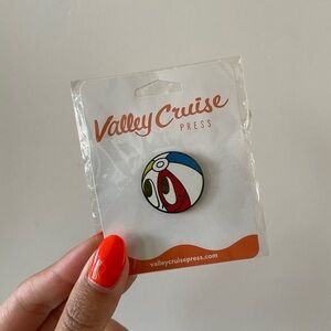 Valley Cruise Press x Chris Uphues Beach Ball Pin ⛱